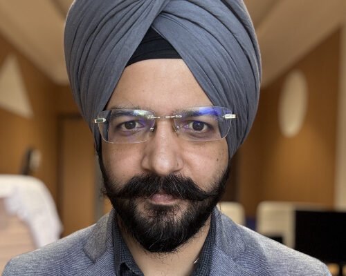 Dr. Hakam Singh